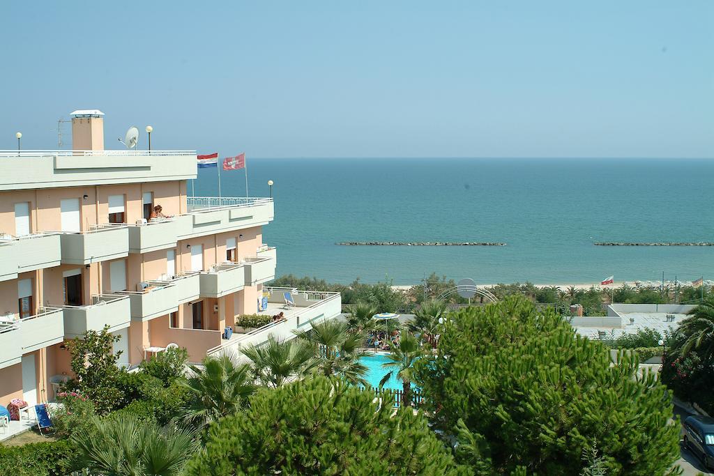 Residence Azzurro Massignano Quarto foto